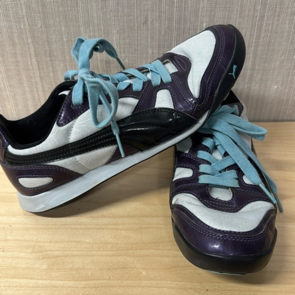 Puma Retro purple black and teal cross trainers women’s 6 1/2
